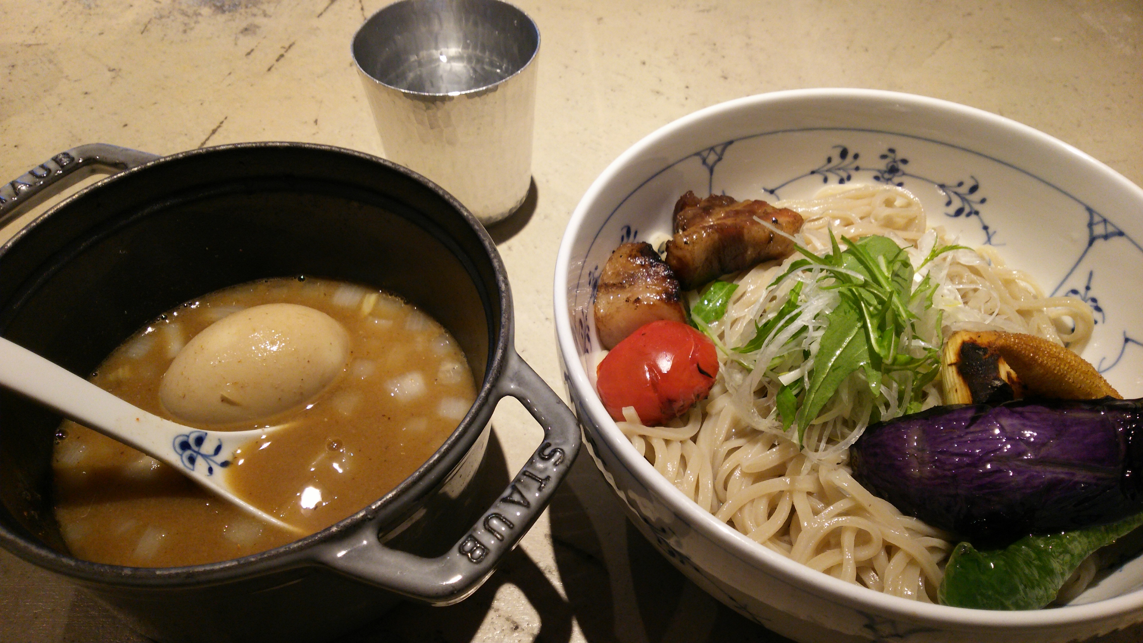 京都 姉小路橋の近くにある名前も看板もないラーメン屋はとってもおしゃれ おいしいにおいのするところ